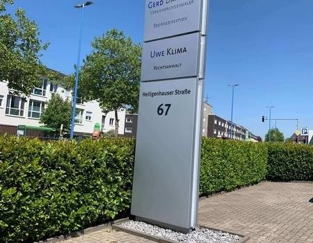 Leuchtreklame von SignText GmbH