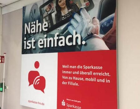 Leuchtreklame von SignText GmbH